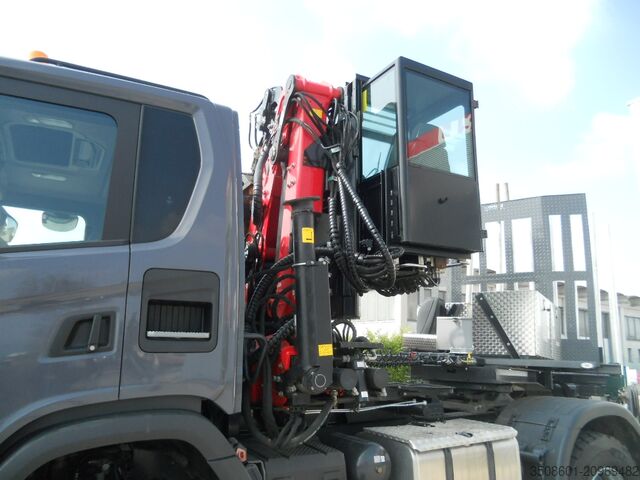 Teherautó Epsilon daruval SCANIA G 500 XT