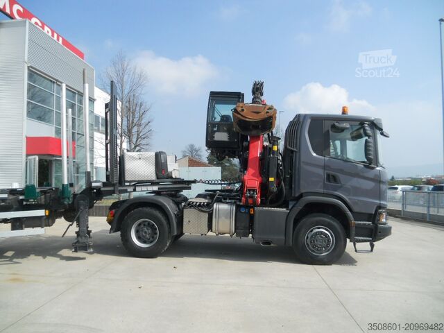 Teherautó Epsilon daruval SCANIA G 500 XT