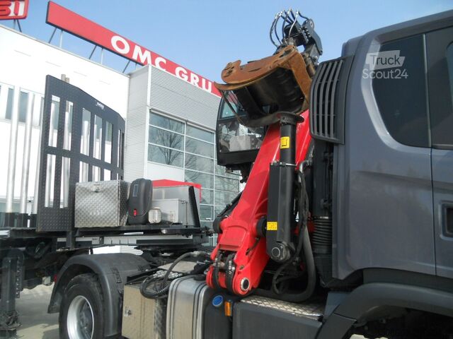 Teherautó Epsilon daruval SCANIA G 500 XT