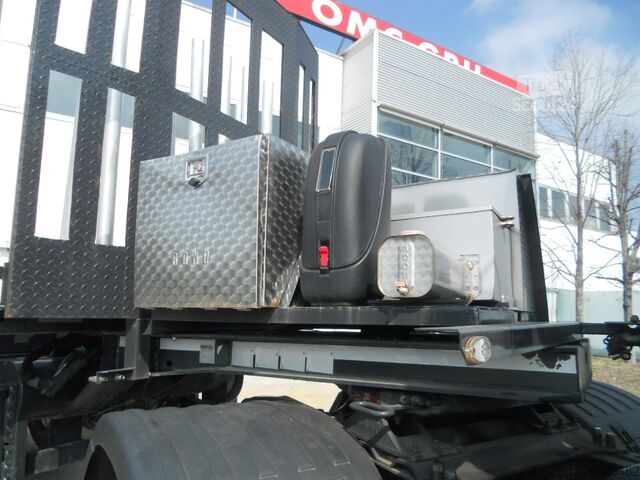 Teherautó Epsilon daruval SCANIA G 500 XT