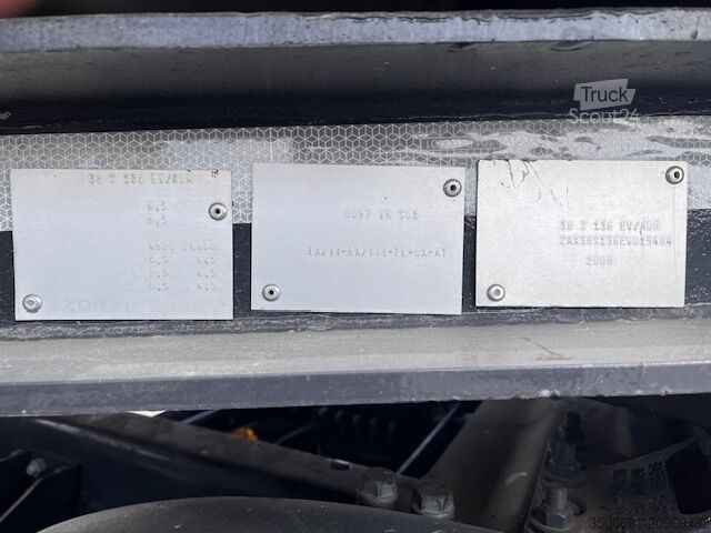 Teherautó Epsilon daruval SCANIA G 500 XT