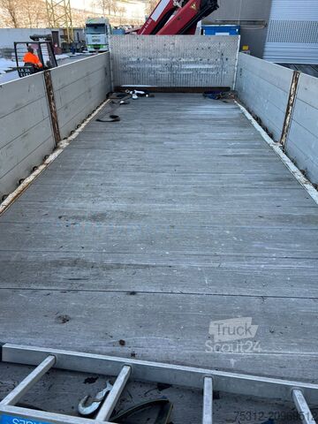 Atvērta piekabe ar tentu  Andres  Mafa Andres AG Typ L18 68e Alu Boden