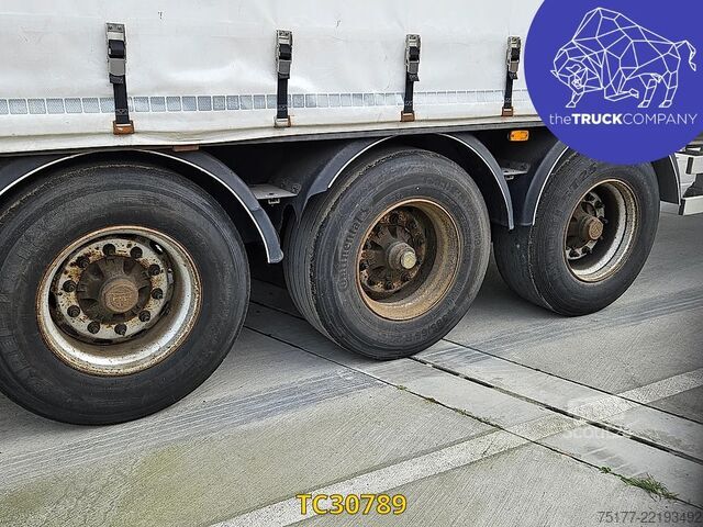 Stumdomi tentai Vanhool 