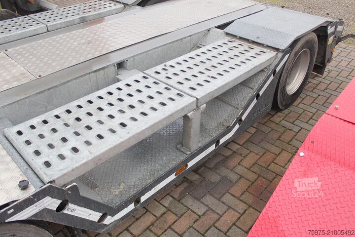 žemagrindė puspriekabė statybos technikos transportavimui pavelli carrellone trasporto veicoli buche usato