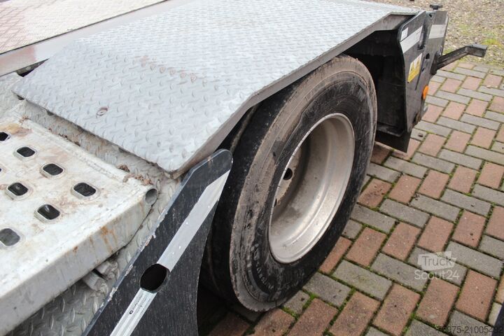 žemagrindė puspriekabė statybos technikos transportavimui pavelli carrellone trasporto veicoli buche usato