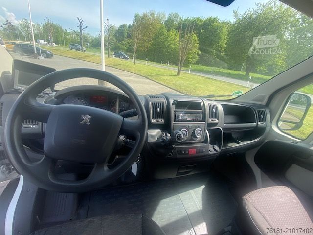 Fourgon tôlé PEUGEOT Boxer 435L4 130 Koffer extrabreit LBW Scheckheft