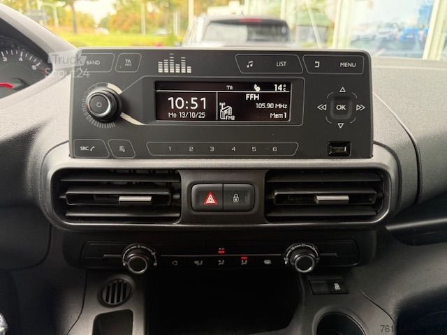 Fourgon tôlé PEUGEOT Partner Premium Kastenwagen L1 BlueHDi 100