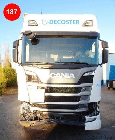 Camion de matières dangereuses SCANIA R 410 LNG RETARDER ADR TOPLINE