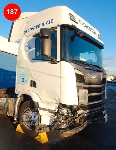 Camion de matières dangereuses SCANIA R 410 LNG RETARDER ADR TOPLINE