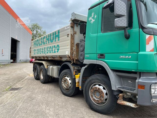 Camion-benne tricar Mercedes-Benz Actros MP III 3544/8x4/4 Actros MP III 3544/8x4/4, 3 Pedale