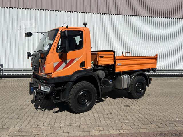 Unimog Unimog U 20 U405/70 4x4 U 20 U405/70 4x4, Kipper, Winterdienstplatte