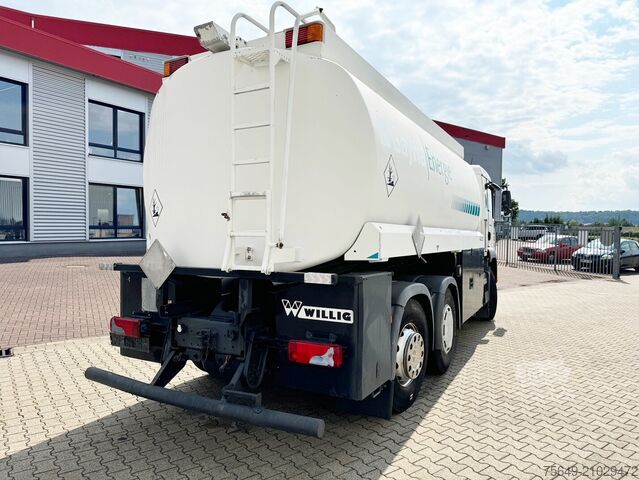 LKW mit Tankaufbau MAN TGA 26.390 6X2-4 BL TGA 26.390 6X2-4 BL, Lenk-/Liftachse, Willig Tankaufbau ca. 20.000l, 3 Kammern