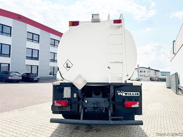 LKW mit Tankaufbau MAN TGA 26.390 6X2-4 BL TGA 26.390 6X2-4 BL, Lenk-/Liftachse, Willig Tankaufbau ca. 20.000l, 3 Kammern