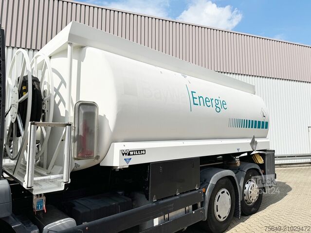 LKW mit Tankaufbau MAN TGA 26.390 6X2-4 BL TGA 26.390 6X2-4 BL, Lenk-/Liftachse, Willig Tankaufbau ca. 20.000l, 3 Kammern