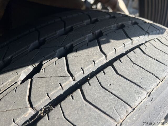 Vrachtwagenchassis Mercedes-Benz Atego 1828 L 4x2 Atego 1828 L 4x2, Rechtslenker, Winterdienstaustattung