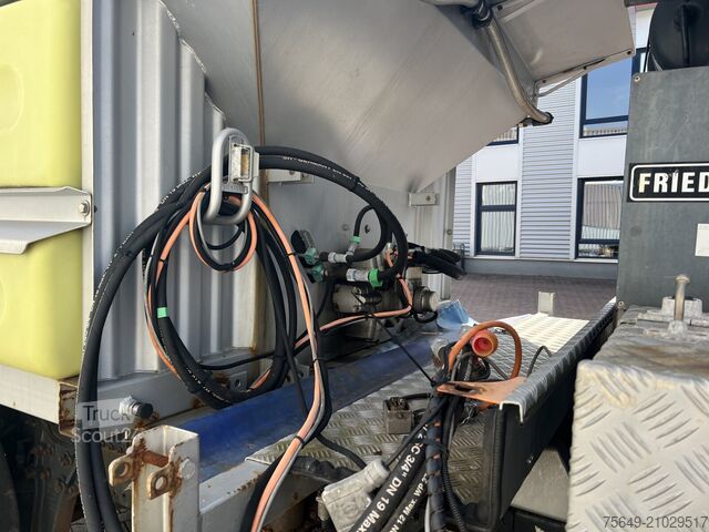 Vrachtwagenchassis Mercedes-Benz Atego 1828 L 4x2 Atego 1828 L 4x2, Rechtslenker, Winterdienstaustattung