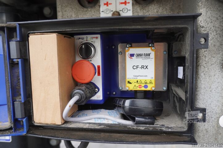 Semi-remorque à fond mouvant Schwarzmüller Walking floor semi-trailer / 2022