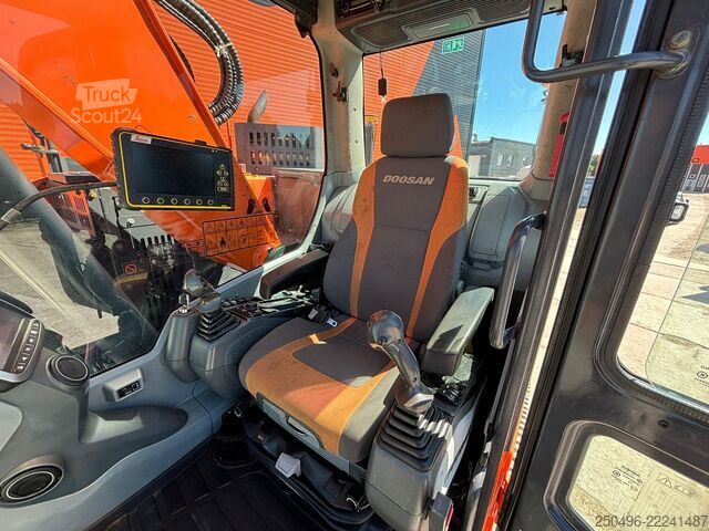 Bager za puzanje Doosan DX 235 LCR-5 3 D / TILTROTATOR / CENTRAL LUBRIC...