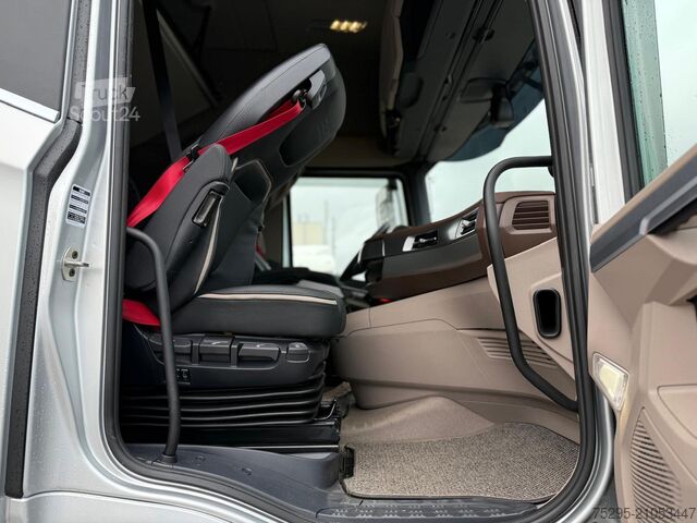 Commercial vehicle Daf XG+  530 FT Hubplatte Retarder StHz ALCOA 2 Tanks