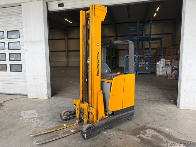 Chariot à mât rétractable Jungheinrich ETM   V 14-16 Elektro- Schubmast 7100mm