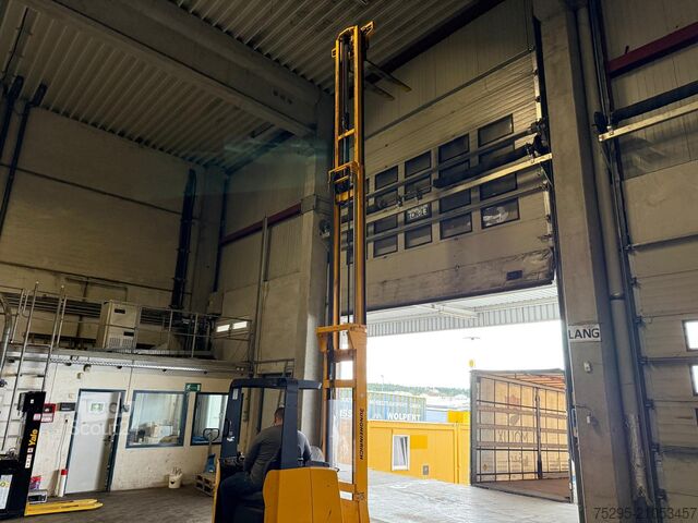 Chariot à mât rétractable Jungheinrich ETM   V 14-16 Elektro- Schubmast 7100mm