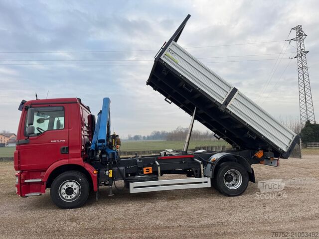 γερανός τοποθετημένος σε φορτηγό Man TGM 15.250