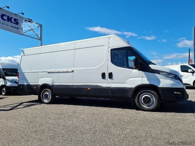 Panel van IVECO 35S16 V