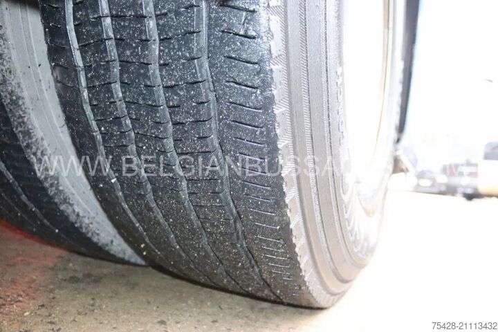 Autobús interurbano Mercedes-Benz Intouro L / 13.3m / Airco