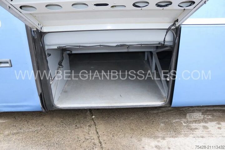 Autobús interurbano Mercedes-Benz Intouro L / 13.3m / Airco