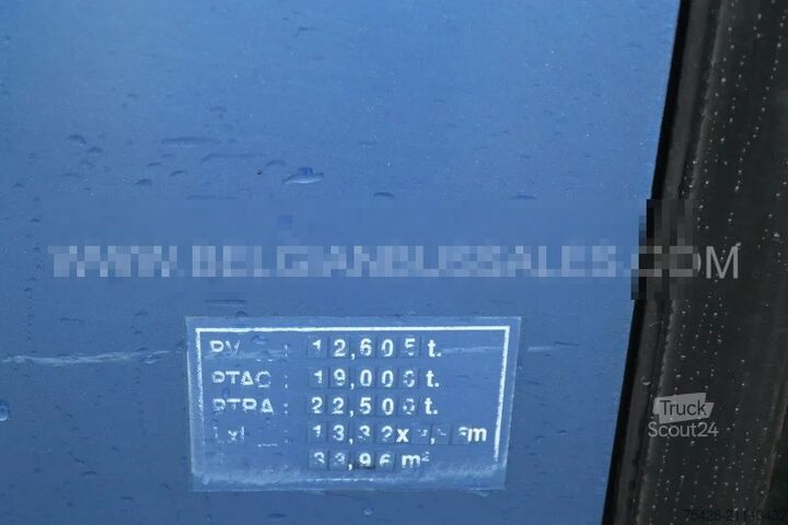 Autobús interurbano Mercedes-Benz Intouro L / 13.3m / Airco