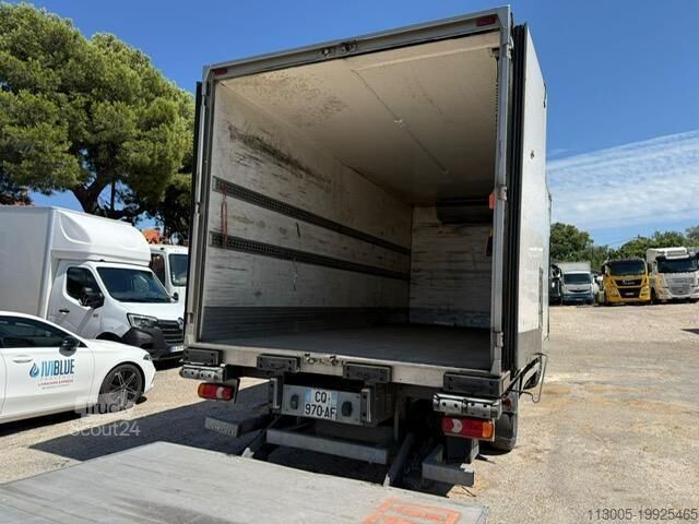 Camion frigorifique Iveco 120E22