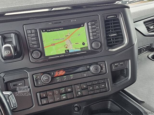 Podwozie z kabiną SCANIA R500 6X2*4,durabright