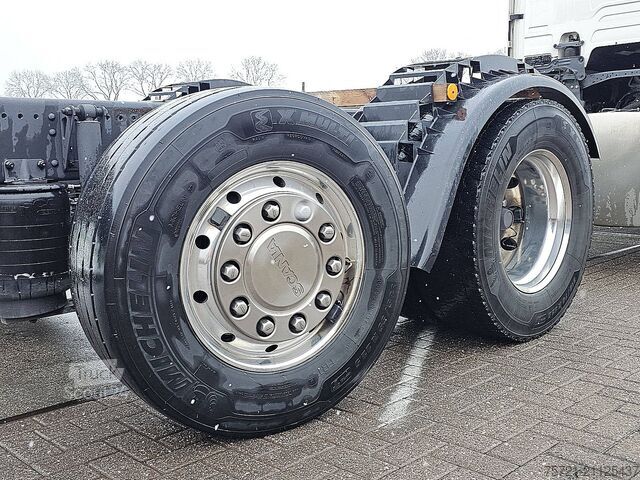 Šasija ar kabīni SCANIA R500 6X2*4,durabright