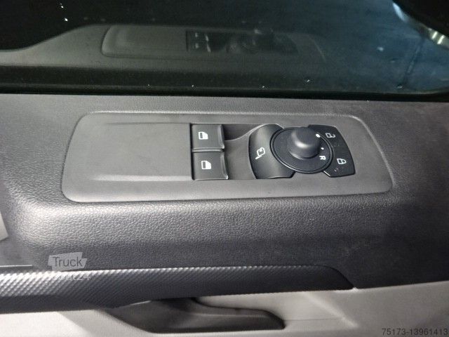 Ploščati dostavnik FORD Custom 280 L1H1 Trend Klimaaut. LED NEUES MODELL
