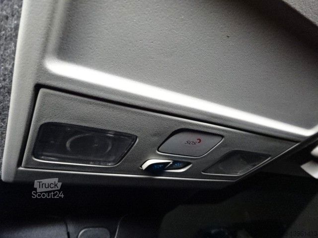 Ploščati dostavnik FORD Custom 280 L1H1 Trend Klimaaut. LED NEUES MODELL