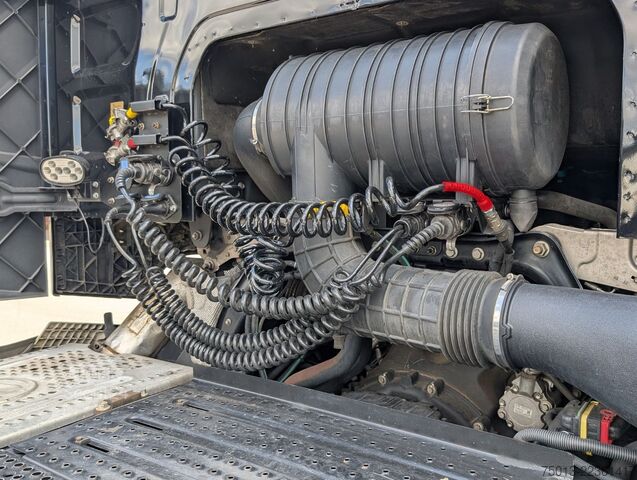 Tracteur routier standard FORD F-MAX 500 in Voll-Ausstattung, Kipphydr. MIETEN?