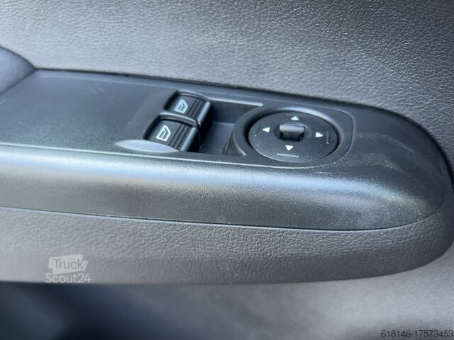 Fourgon tôlé FORD TRANSIT COURIER Kasten LKW Sport 74 kW