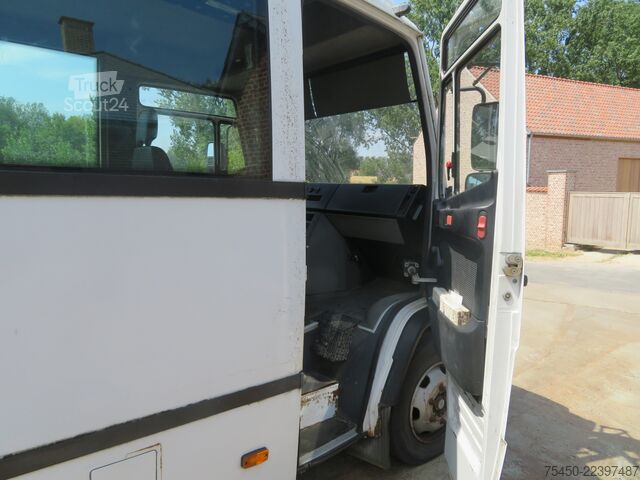 Minibús Mercedes-Benz 0813 VARIO