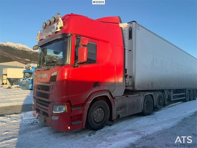 Standard tractor Scania R500 6x2 truck