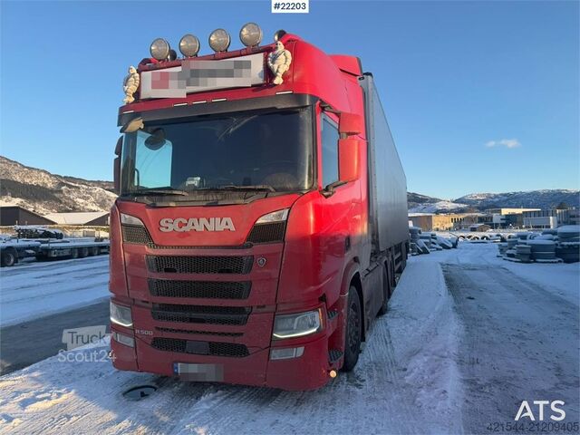 Standard tractor Scania R500 6x2 truck