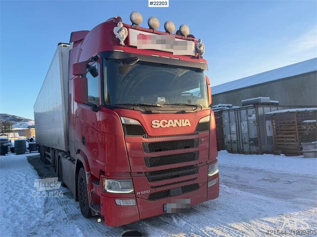 Standard tractor Scania R500 6x2 truck