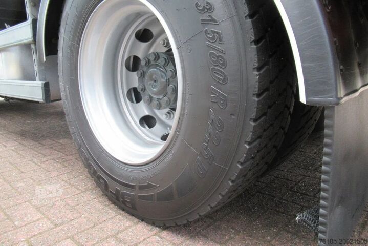 Resväska Mercedes-Benz Actros 1832 1832 LL 4x2