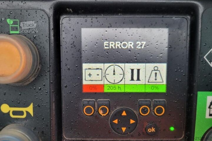 Mafsallı teleskopik çalışma platformu Niftylift HR28 Hybrid 4x4 As-Is, Hybrid, 4x4 Drive, 28m Work