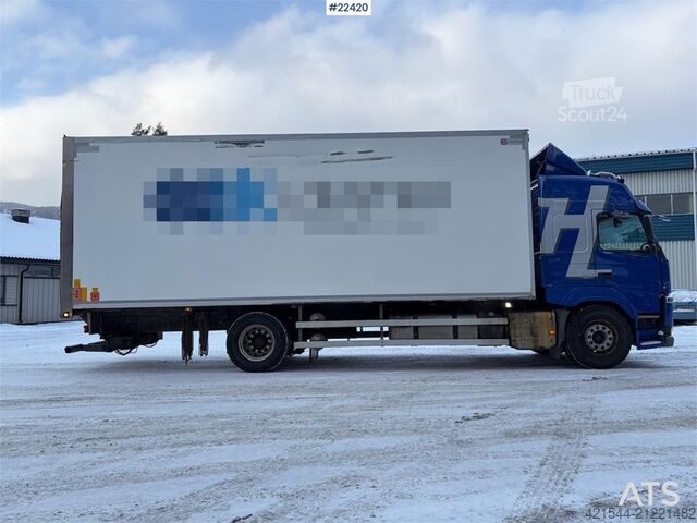 Box body Volvo FM 330 box truck