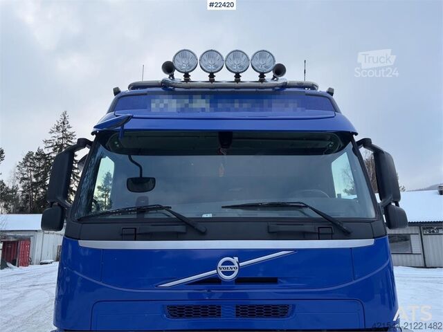 Box body Volvo FM 330 box truck