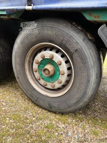 نصف مقطورة ستارة ROLFO SEMIRIMORCHIO CENTINATO