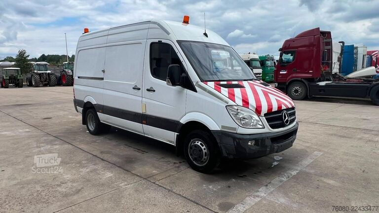 Dobozos furgon Mercedes-Benz Sprinter 519 (3.0 V6 / BELGIAN VAN / EURO 5 / M...