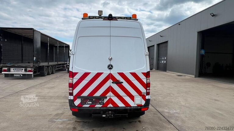 Dobozos furgon Mercedes-Benz Sprinter 519 (3.0 V6 / BELGIAN VAN / EURO 5 / M...