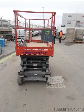 Piattaforma lavorativa- forbice Skyjack SJ III 4632 Elektro 11,75m