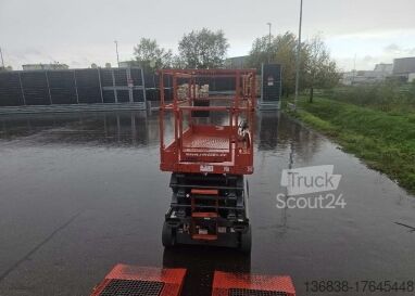 Piattaforma lavorativa- forbice Skyjack SJ III 4632 Elektro 11,75m